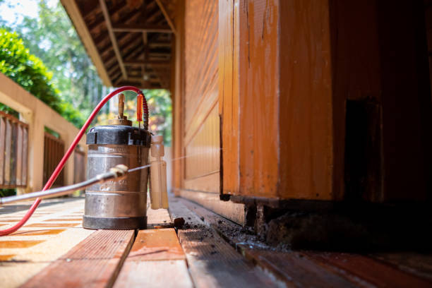 Best Pest Prevention Services  in Topeka, IN